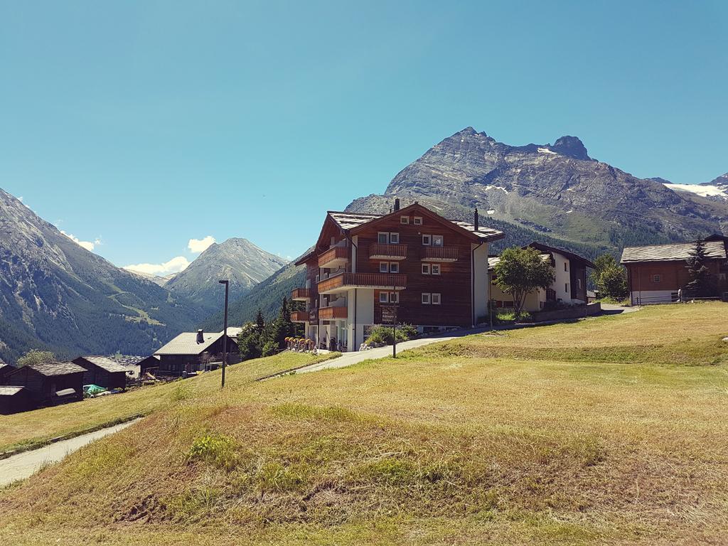 Hotel Alpenperle Saas-Fee Esterno foto