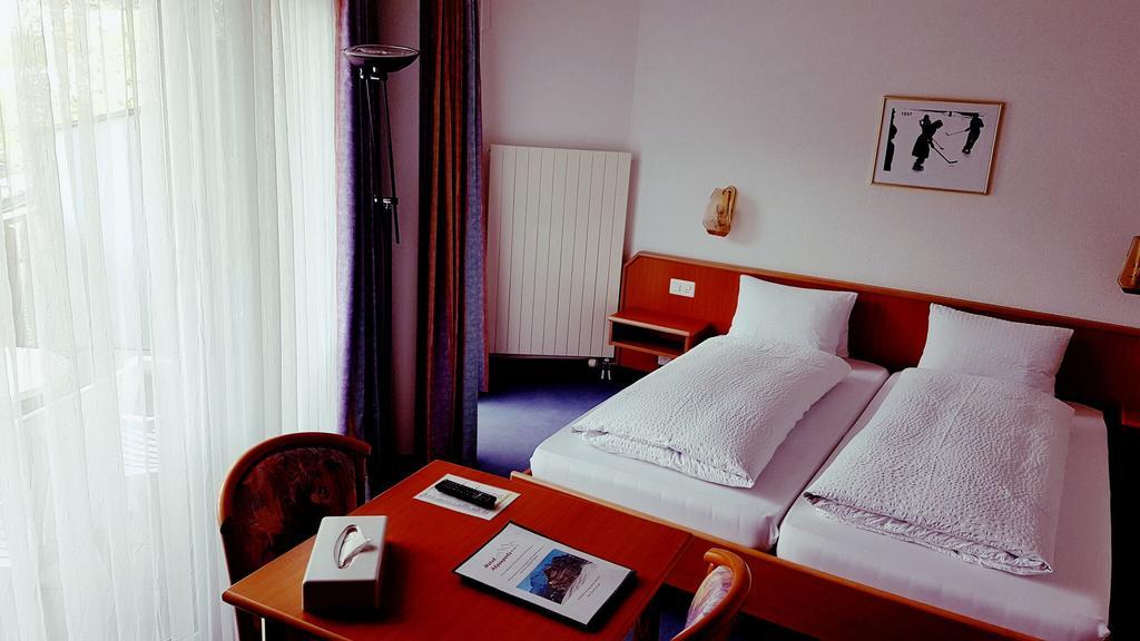 Hotel Alpenperle Saas-Fee Esterno foto