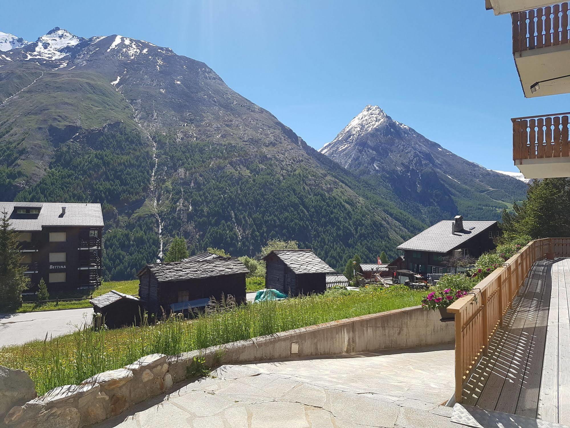Hotel Alpenperle Saas-Fee Esterno foto