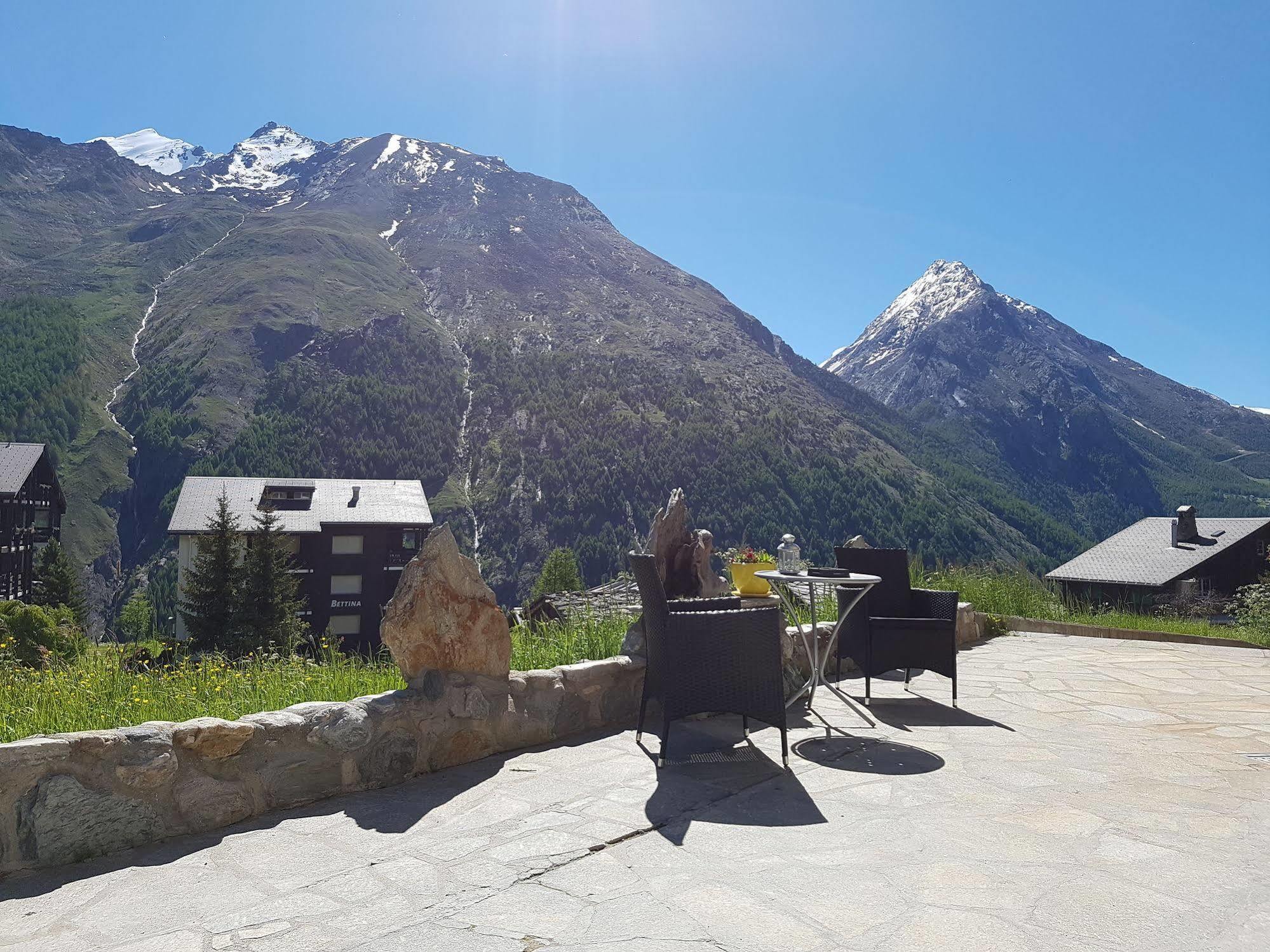Hotel Alpenperle Saas-Fee Esterno foto